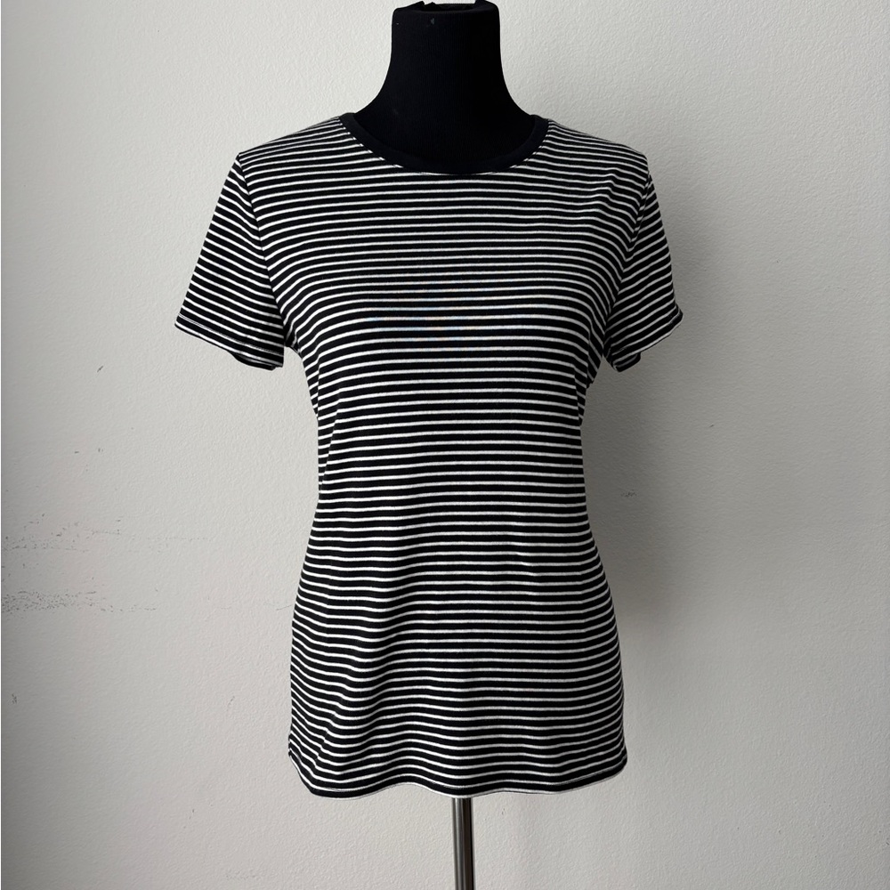 Faded Glory Black & White Striped Short Sleeve Tee